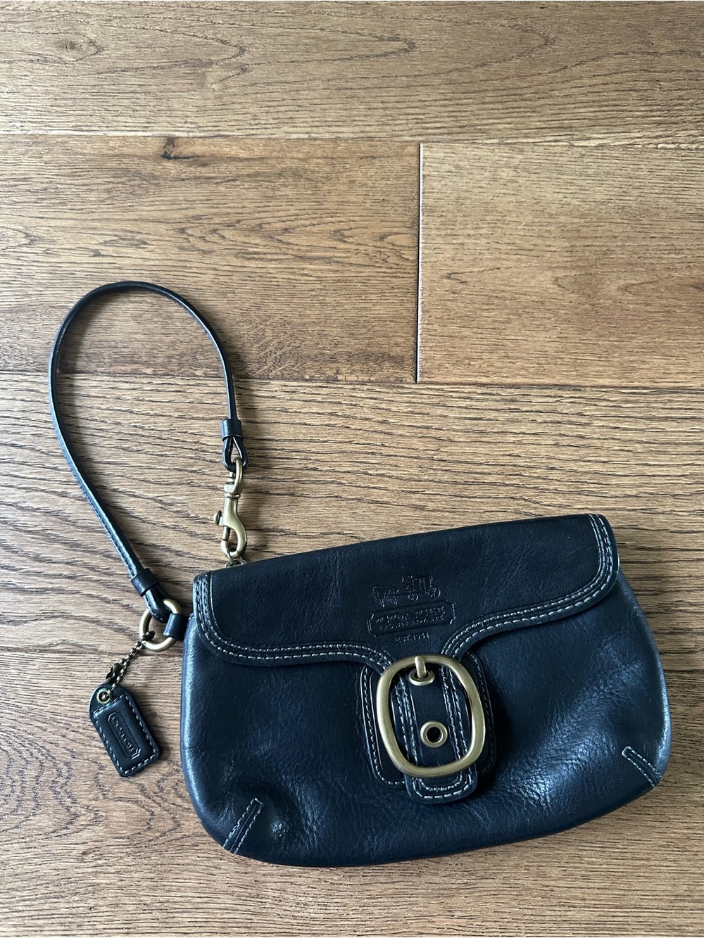Vintage Coach Bleeker Wristlet Wallet Black Leather